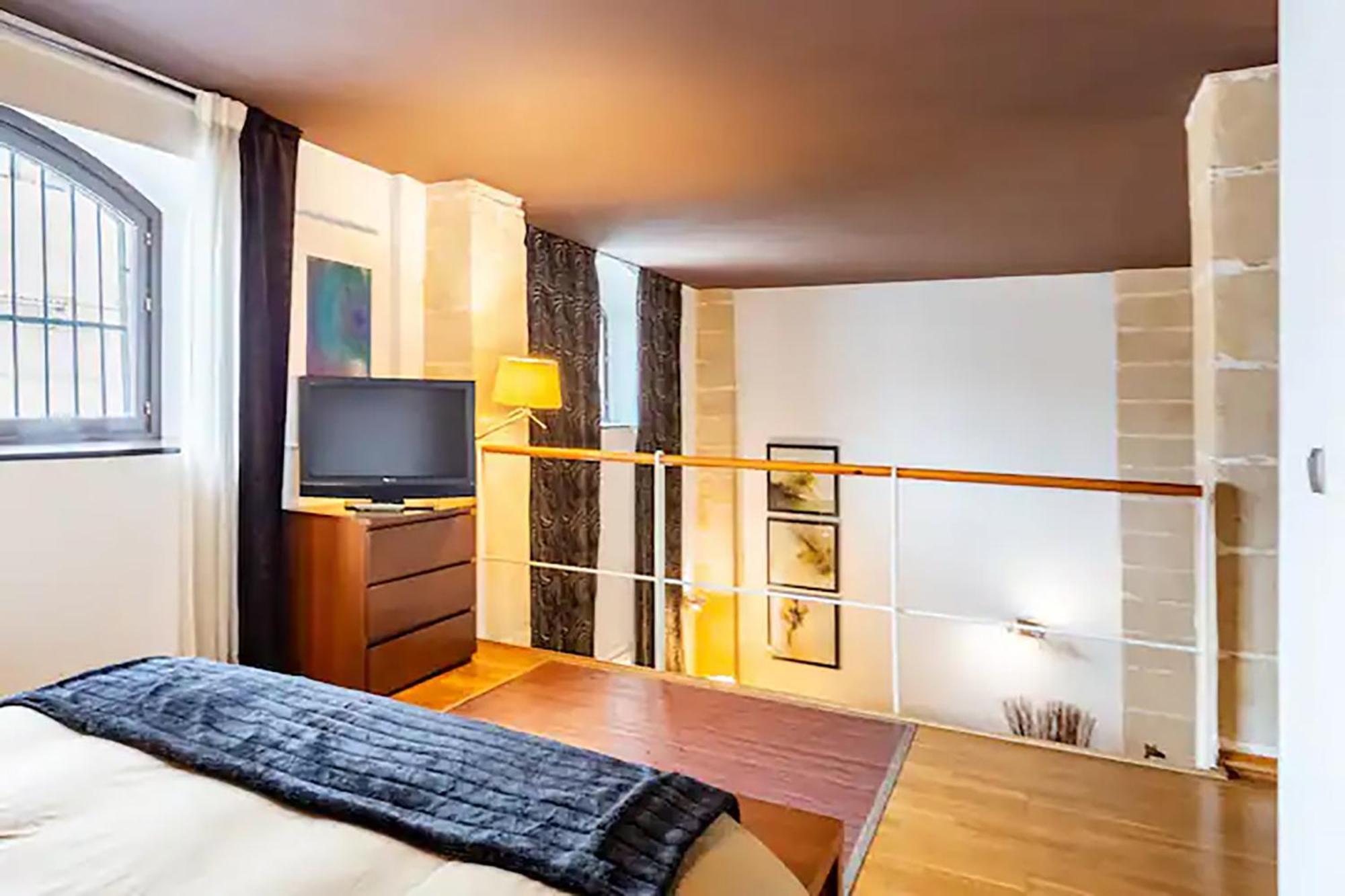 Artqhost Jerez Huge Loft & Free Parking Apartment Jerez de la Frontera Exterior foto